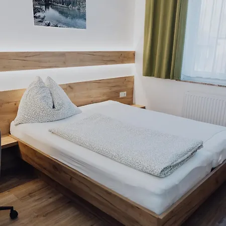 Casa de hóspedes Kinzl Mit E-ladestation Offenhausen