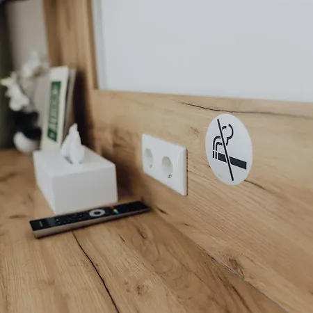 Kinzl Mit E-ladestation Πανσιόν