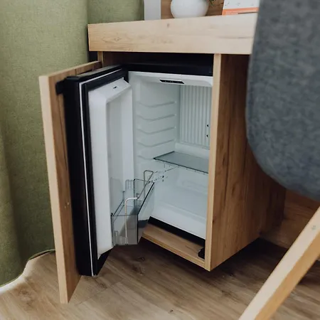 Kinzl Mit E-ladestation 3*
