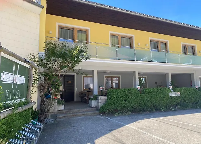 Kinzl Mit E-ladestation 3* Offenhausen