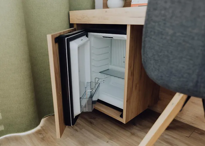 Kinzl Mit E-ladestation 3*