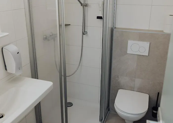 Kinzl Mit E-ladestation Πανσιόν 3*