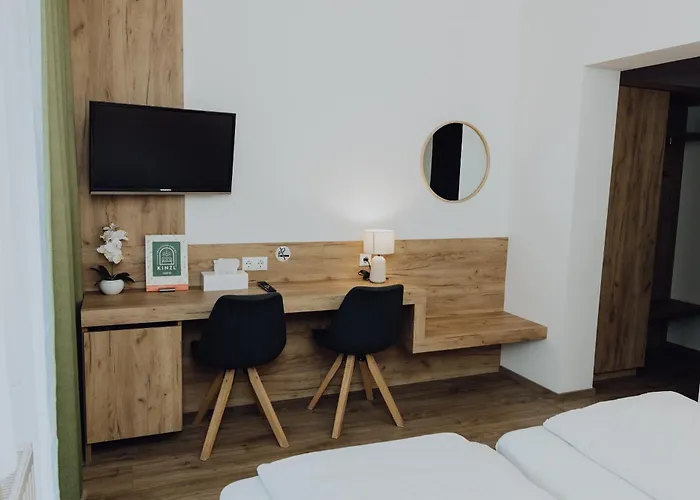 Kinzl Mit E-ladestation 3* Offenhausen